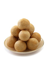 Plain Besan Laddoo..