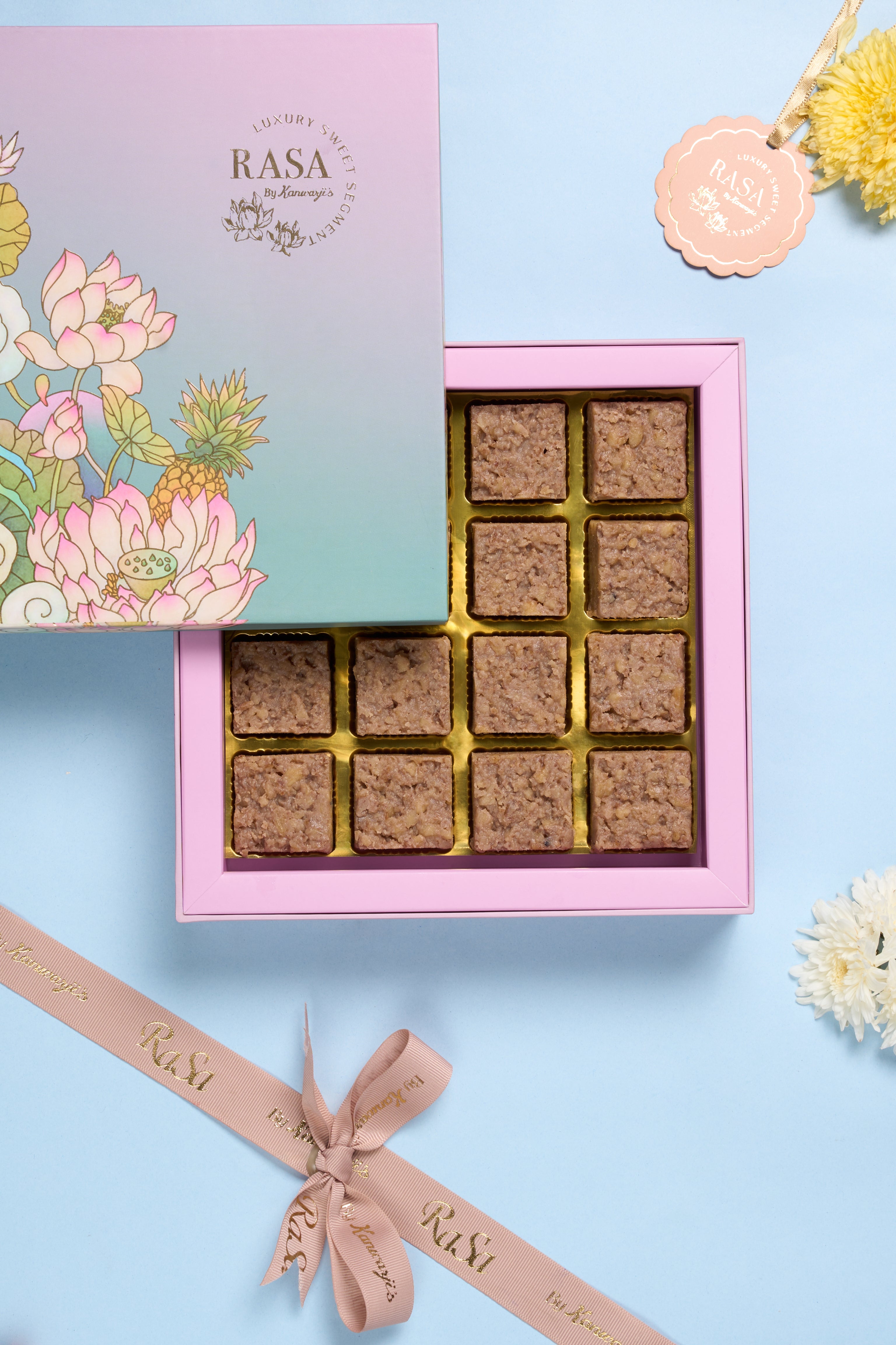 Premium Akhrot Lauj - Rasa Box of 16
