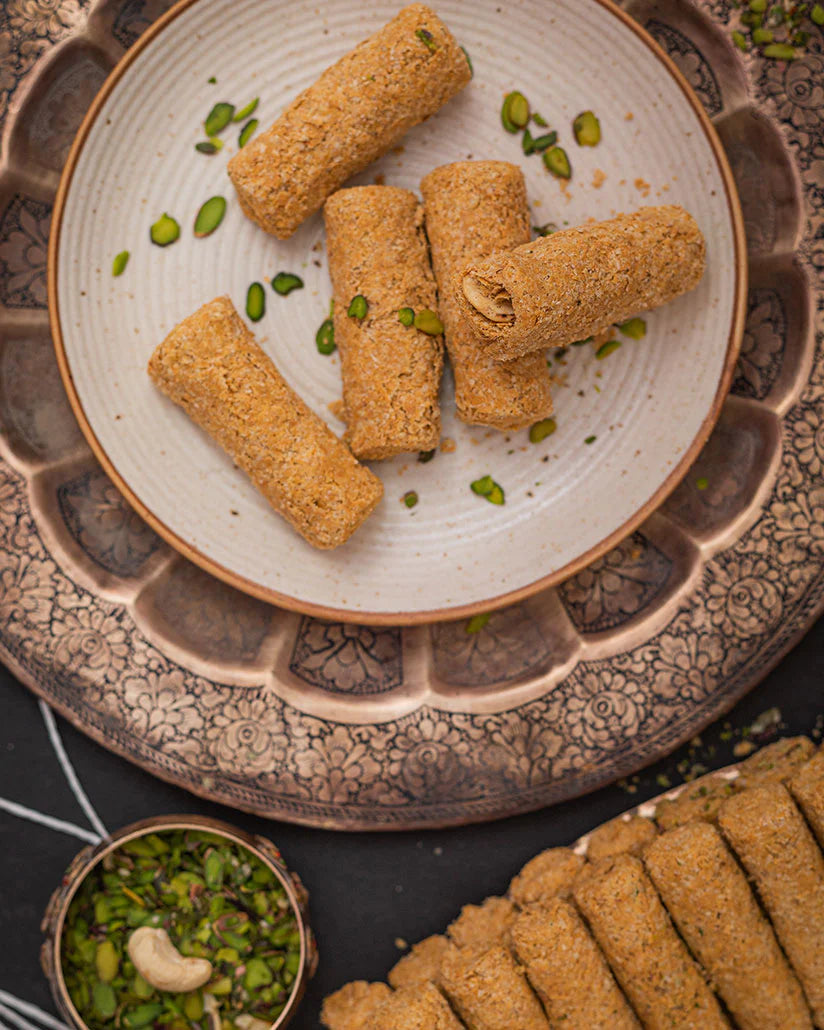 Kaju Gur Roll Gajak..(500Grm)
