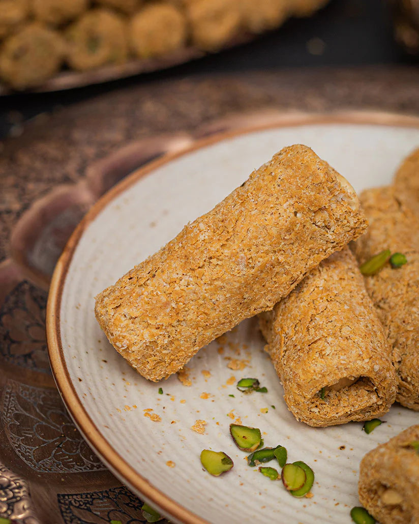 Kaju Gur Roll Gajak..(500Grm)
