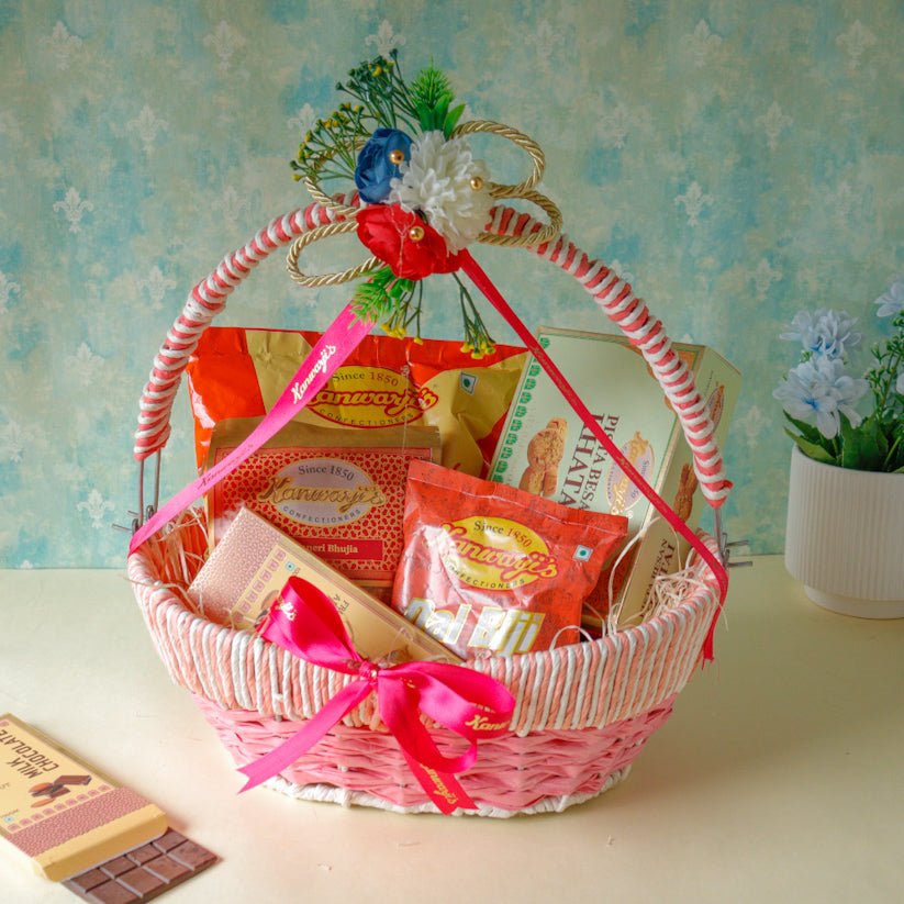 Dal Biji, Bikaneri Bhujia, Waifer, Milk Chocolate, Pista Besan Khatai (Gift Pack Combos)